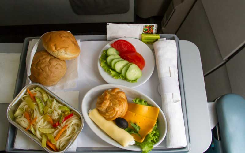 34 Things You Need To Know About In-flight Meals