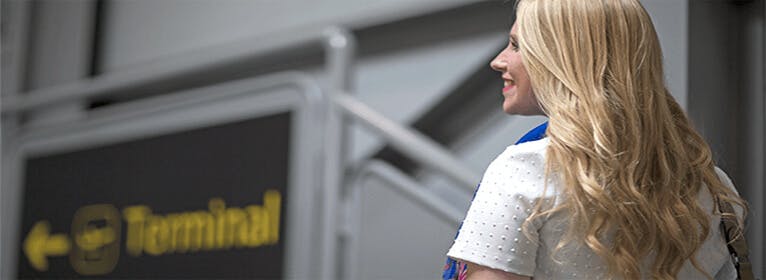 Luton airport hotels within walking distance