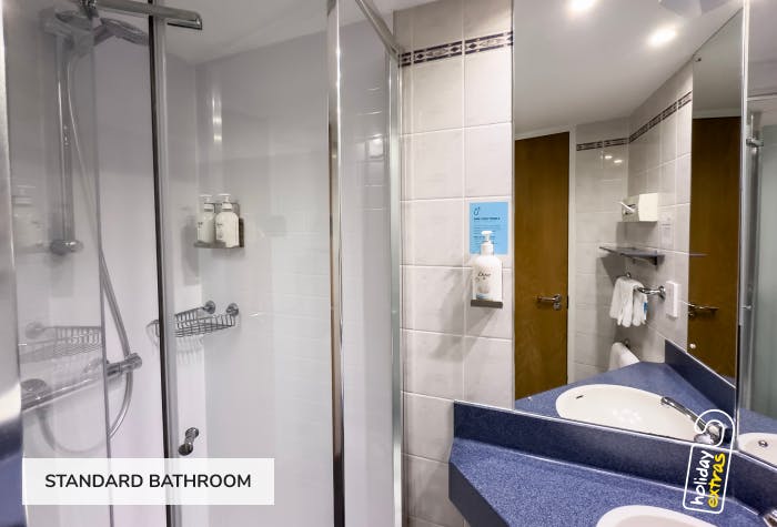 9 of Holiday Inn Express NEC with hotel parking & breakfast