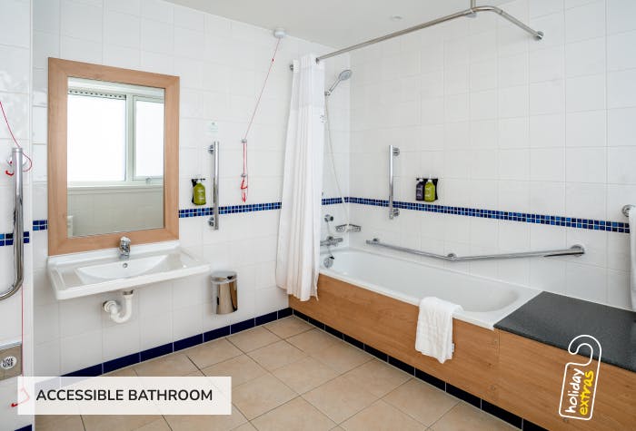 13 of Holiday Inn London - Gatwick Airport with hotel parking