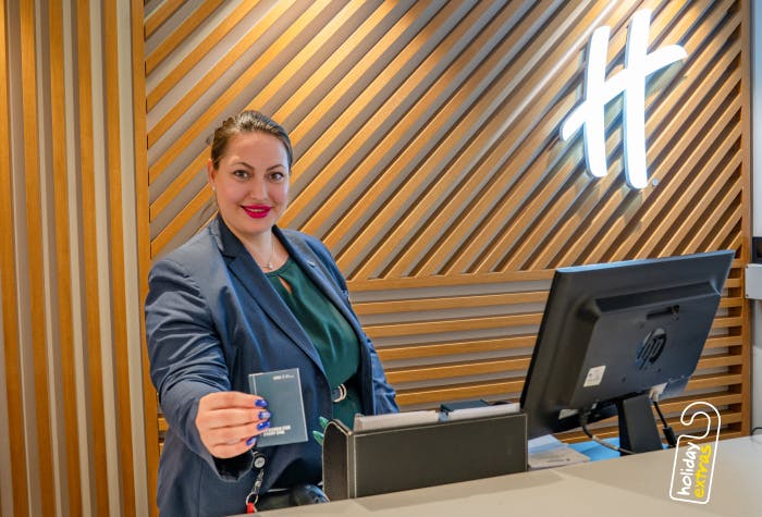 7 of Holiday Inn London - Gatwick Airport with hotel parking