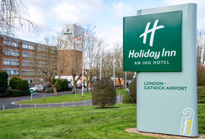 1 of Holiday Inn London - Gatwick Airport with hotel parking