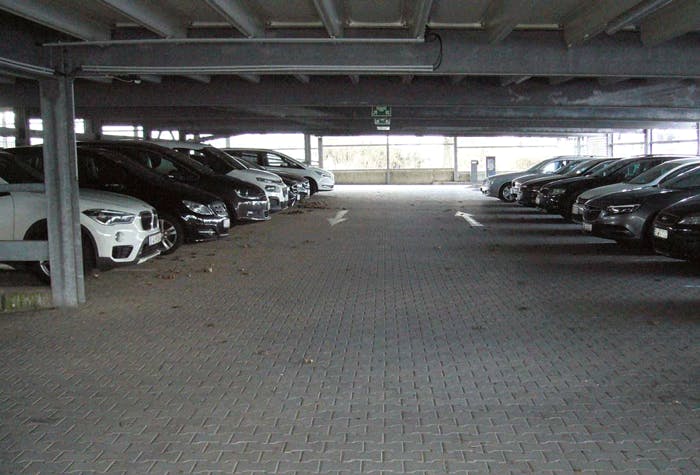 drive&park Parkhaus Frankfurt | Holiday Extras