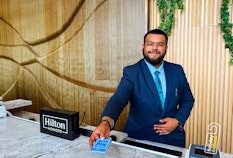 heathrow hilton t4 check in