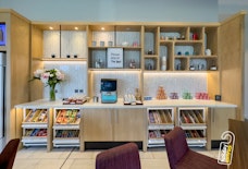 BHX Hilton Garden Inn Odyssey Bar shop
