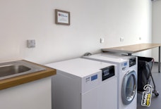 BHX Hilton Garden Inn laundry room