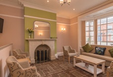 birmingham bridge house hotel lounge