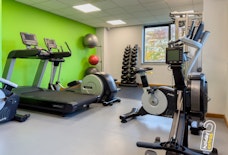 BHX Ibis Styles NEC gym wide