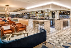 manchester crowne plaza bar 