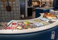 manchester doubletree by hilton breakfast wide