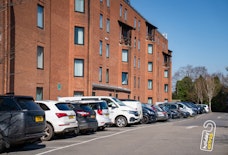 manchester doubletree by hilton car park