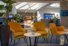 manchester doubletree by hilton lounge