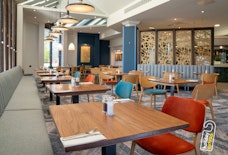 manchester doubletree by hilton restaurant wide