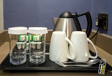 manchester doubletree by hilton tea coffee 