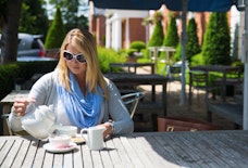 BHX Manor Hotel Solihull outside area