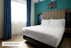 luton sparks by hilton accessible room