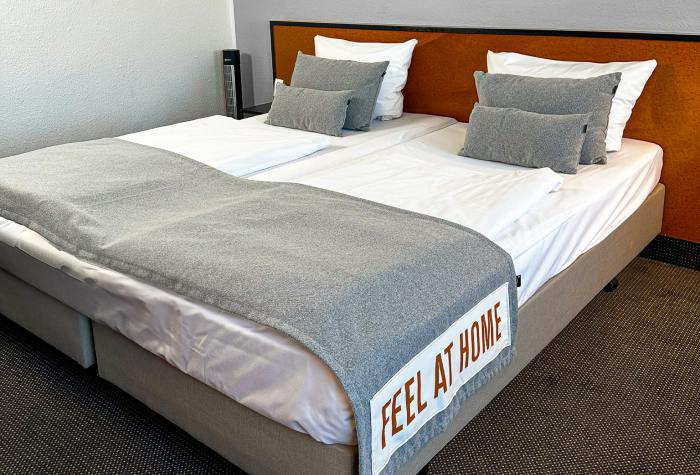 Hotelzimmer Coffee Fellows Hotel Frankfurt Airport Langen