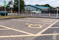 Gatwick holiday inn worth accessible parking