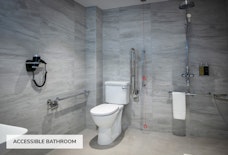 luton sadie hotel accessible bathroom