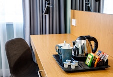 stansted harlow hotel tea coffee